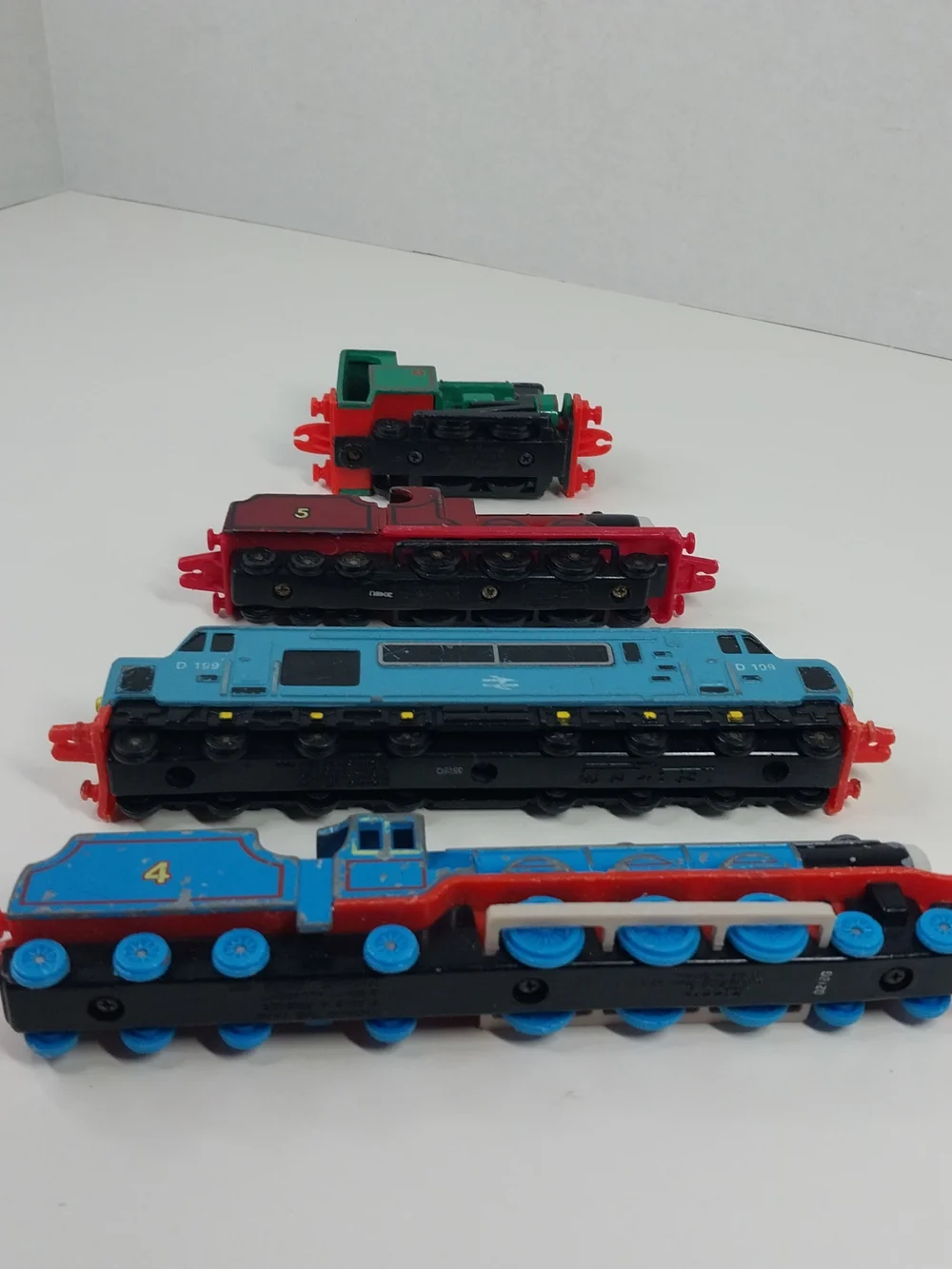 Vintage ERTL Thomas the Tank Engine And Friends Train Set Lot Metal Die Cast